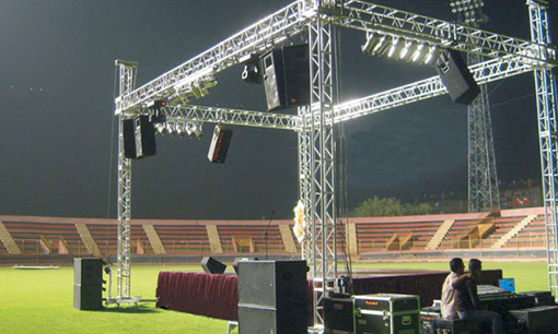 Sahne ve Dekor Kurulumu